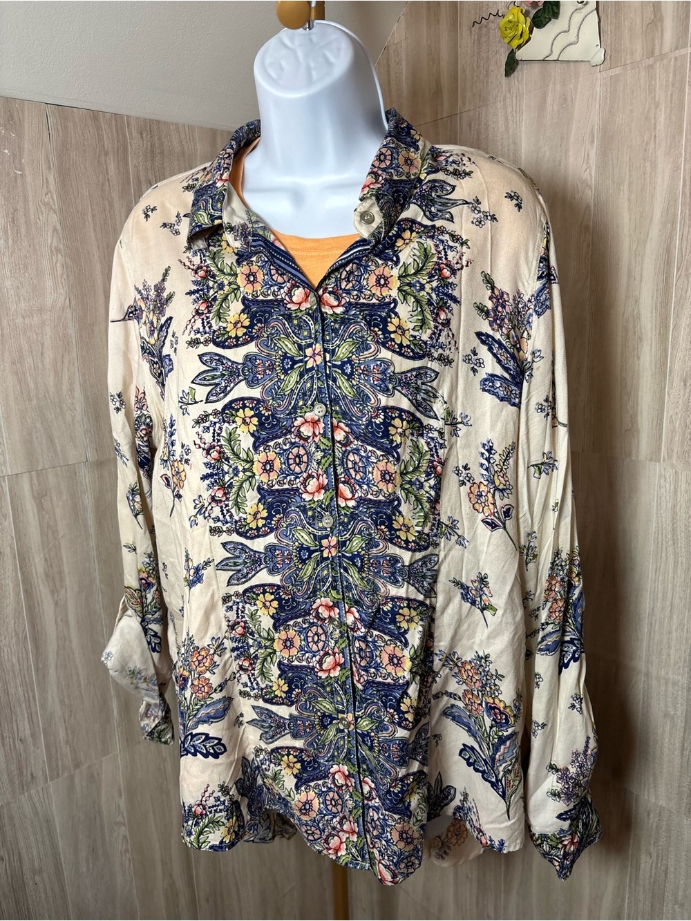 Lola P Boho Floral Paisley Rayon Button Down Shirt Women Size Medium